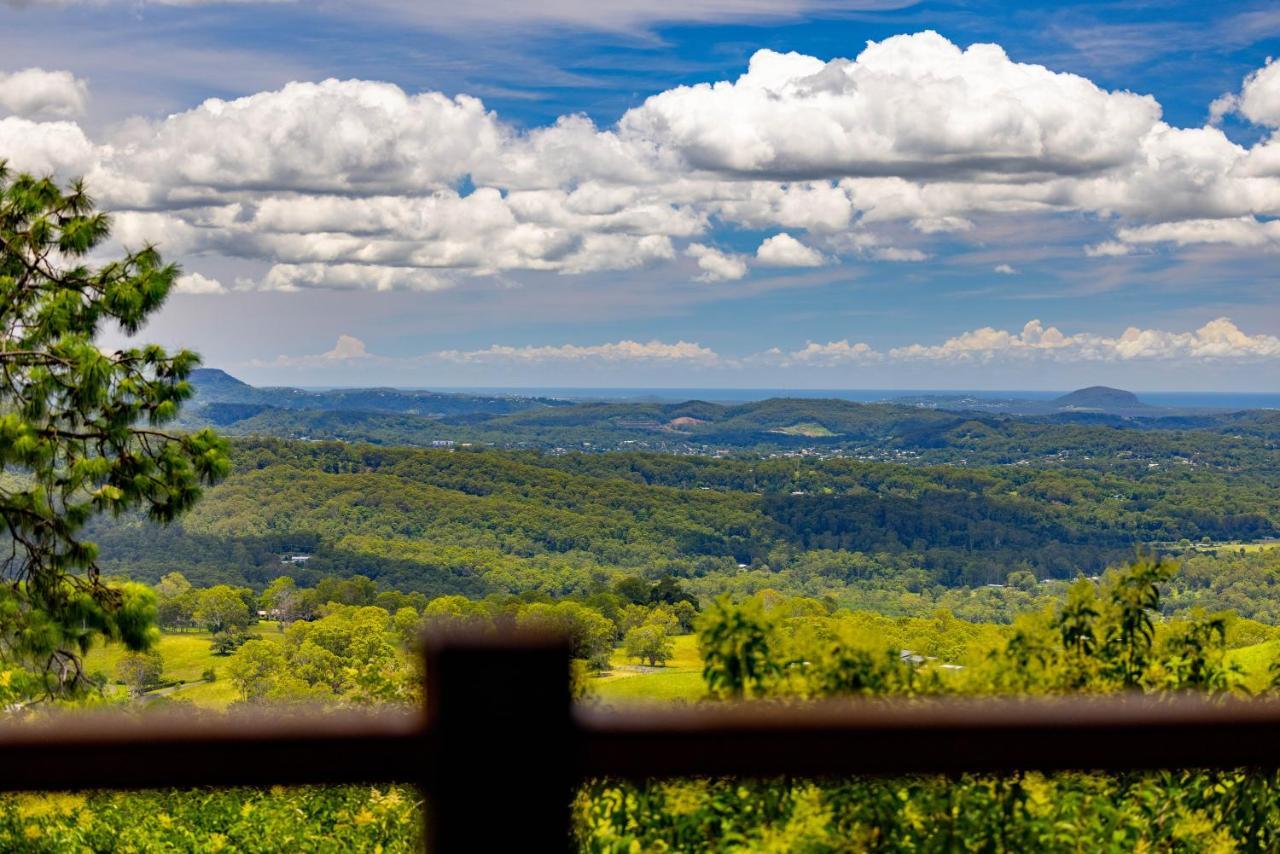 Treetops Seaview Montville Exterior foto