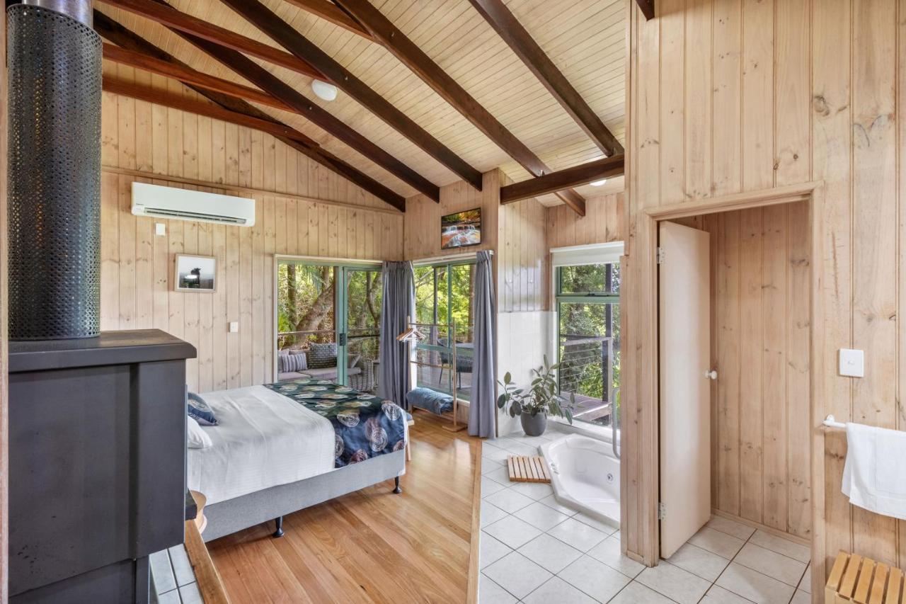 Treetops Seaview Montville Exterior foto